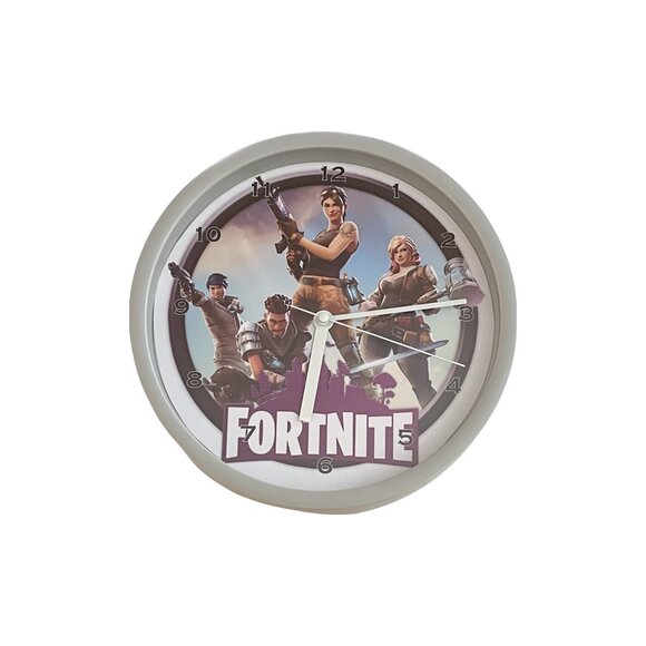 Fortnite 9" Wall Clock - Picture 1 of 4